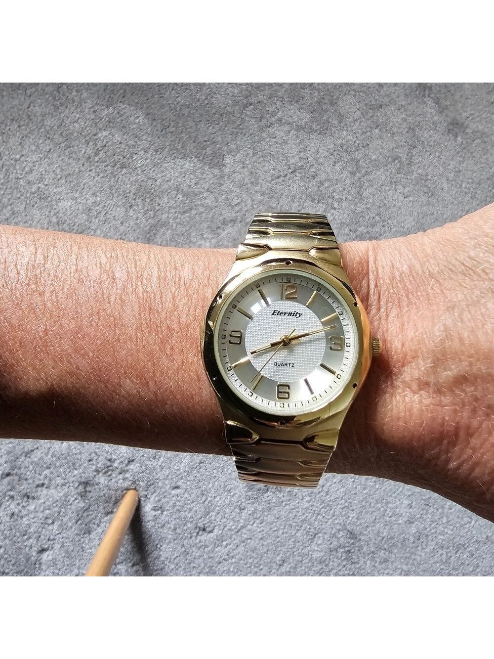 ETERNITY Quartz Gold Band Unisex Watch